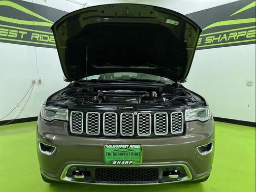 Brown 2019 Jeep Grand Cherokee Overland