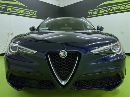 2018 Alfa Romeo Stelvio Base