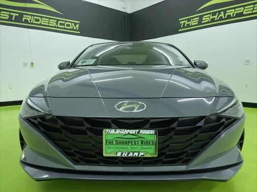 2022 Hyundai ELANTRA SEL