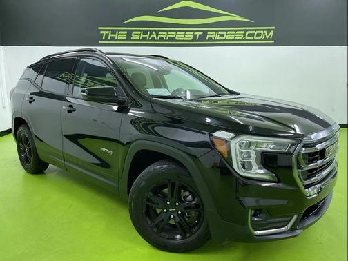 2023 GMC Terrain AWD AT4