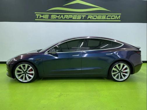 2018 Tesla Model 3 Performance
