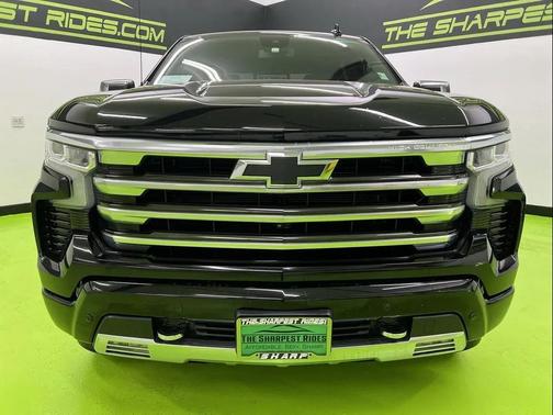 Black 2023 Chevrolet Silverado 1500 High Country