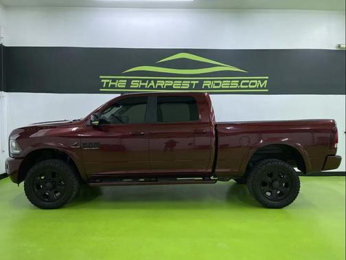 2018 RAM 2500 Laramie Crew Cab 4x4 6'4' Box