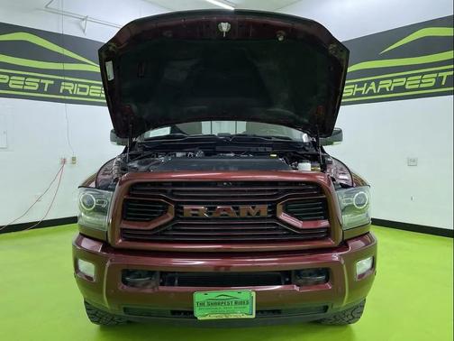 2018 RAM 2500 Laramie Crew Cab 4x4 6'4' Box