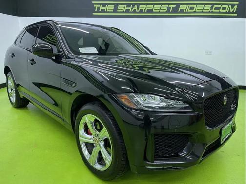 2018 Jaguar F-PACE S