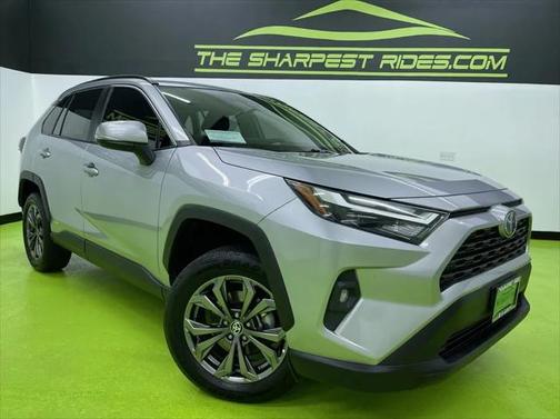 2022 Toyota RAV4 Hybrid XLE Premium