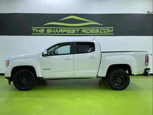 White 2021 GMC Canyon Elevation