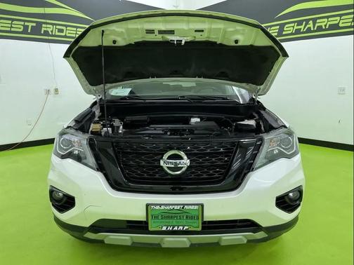 2019 Nissan Pathfinder SV