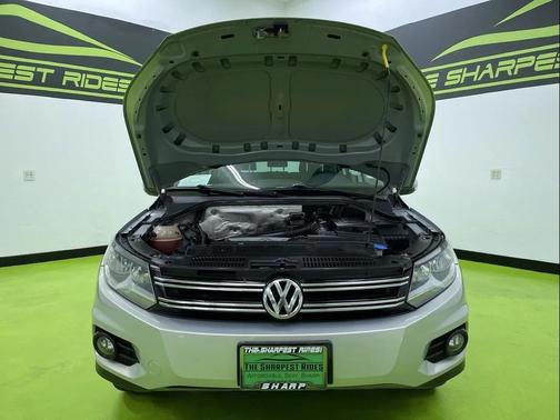 2014 Volkswagen Tiguan 4MOTION Auto SEL