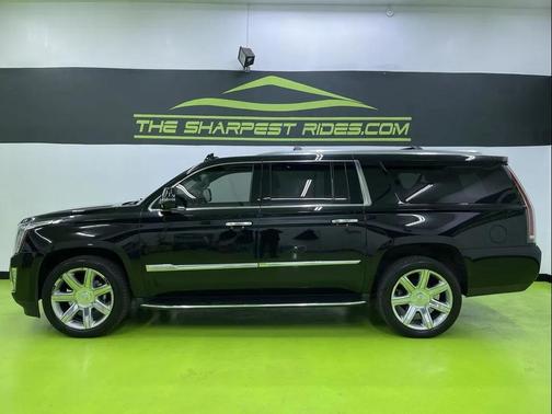 2017 Cadillac Escalade ESV Premium Luxury