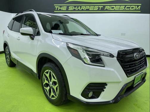 2022 Subaru Forester Premium