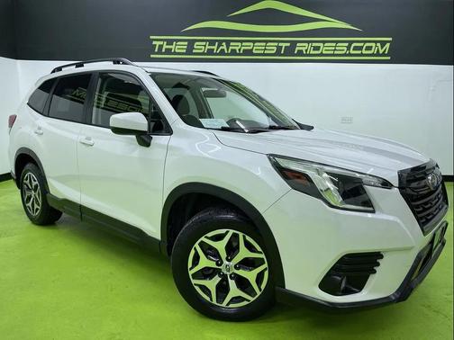 2022 Subaru Forester Premium