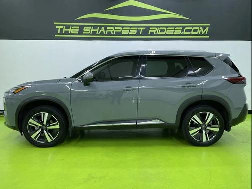 2022 Nissan Rogue SL