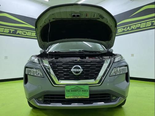 2022 Nissan Rogue SL