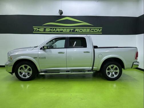 2016 RAM 1500 Laramie