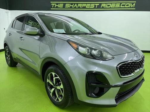 2022 Kia Sportage LX