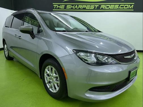 2021 Chrysler Voyager LXI