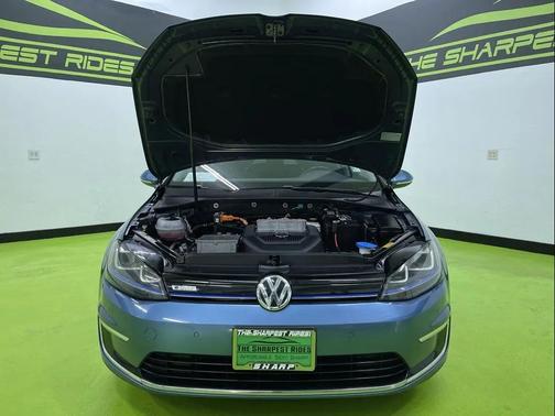2016 Volkswagen e-Golf SEL Premium