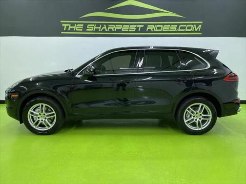 2016 Porsche Cayenne S