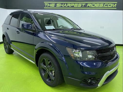 2020 Dodge Journey Crossroad