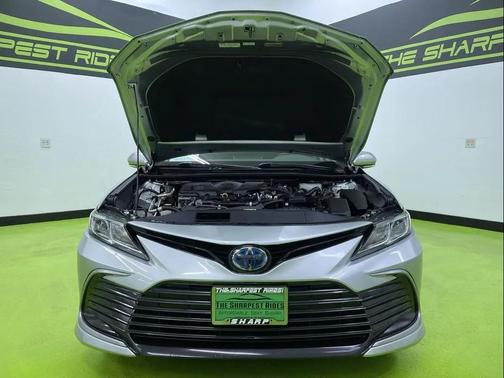 2022 Toyota Camry LE