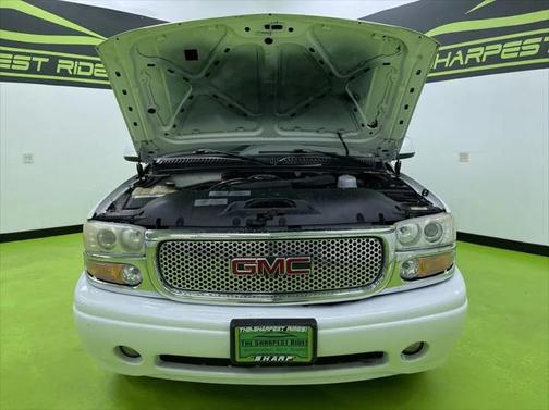 2005 GMC Yukon Denali