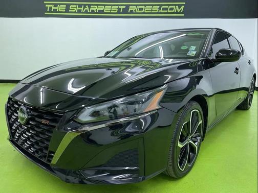 2024 Nissan Altima SR FWD
