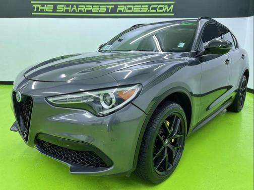 Gray 2019 Alfa Romeo Stelvio Base