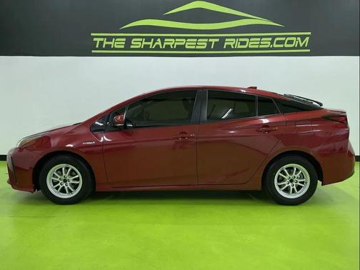 2020 Toyota Prius 