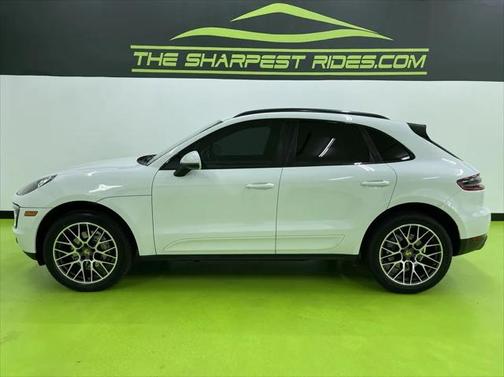 2018 Porsche Macan Base