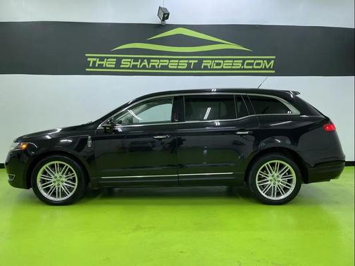 2019 Lincoln MKT Reserve