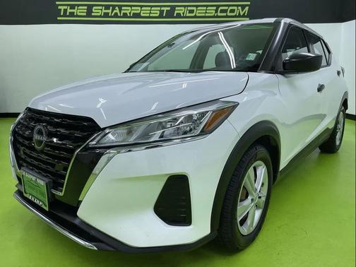 2023 Nissan Kicks S