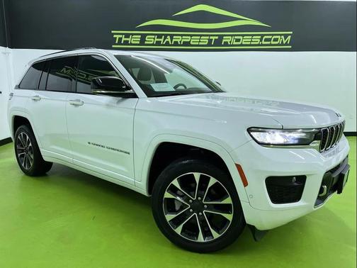 White 2023 Jeep Grand Cherokee Overland