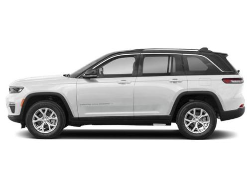 White 2023 Jeep Grand Cherokee Overland