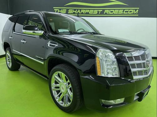 2014 Cadillac Escalade Platinum Edition