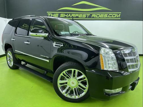 2014 Cadillac Escalade Platinum Edition