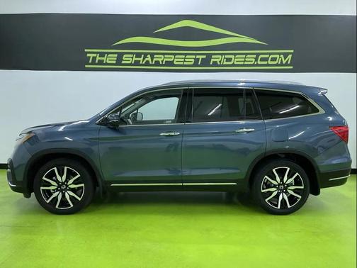 Blue 2021 Honda Pilot Touring 8-Passenger