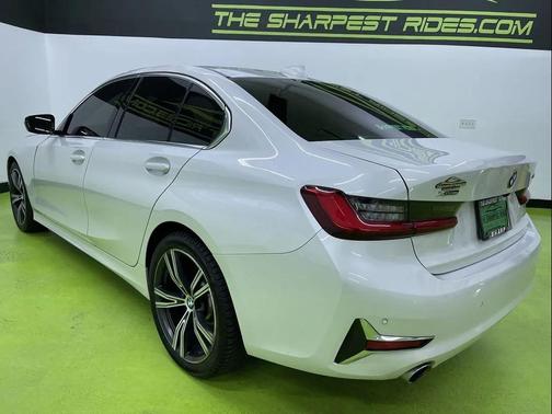 2019 BMW 330 xDrive