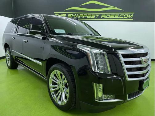 2017 Cadillac Escalade ESV Premium Luxury
