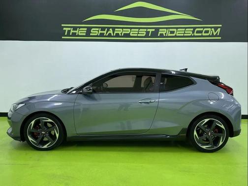 2019 Hyundai Veloster Base