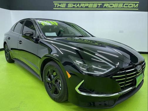 2023 Hyundai SONATA SE