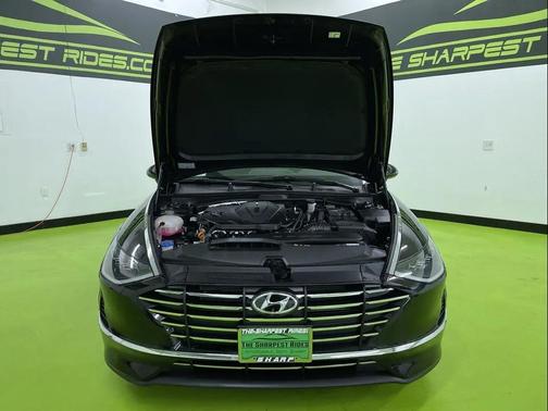 2023 Hyundai SONATA SE