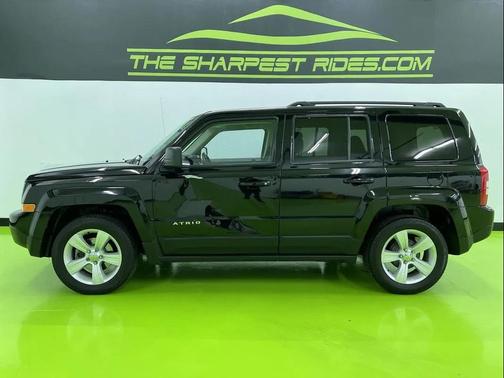 Black 2016 Jeep Patriot Latitude