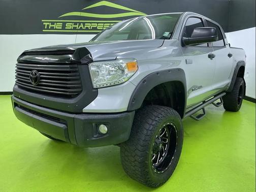 2016 Toyota Tundra SR5
