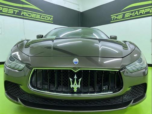 Brown 2015 Maserati Ghibli Base