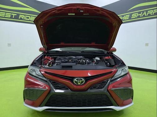 2021 Toyota Camry XSE