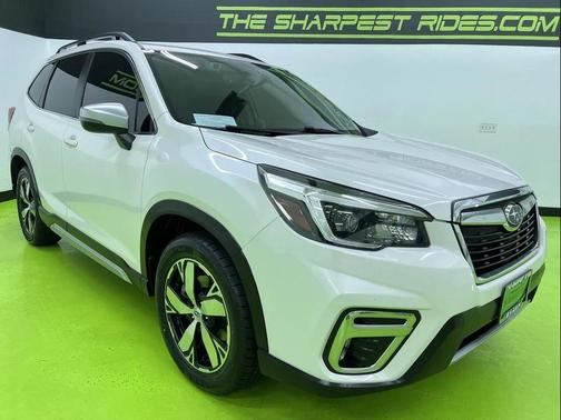 White 2021 Subaru Forester Touring