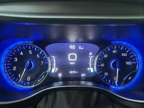 Gray 2017 Chrysler Pacifica Touring-L