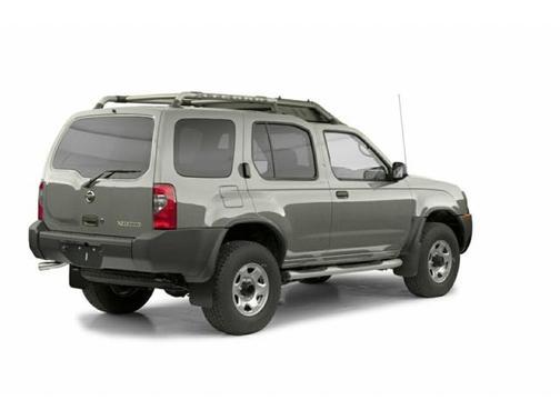Silver 2003 Nissan Xterra XE