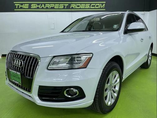 White 2016 Audi Q5 2.0T Premium Plus